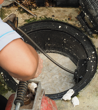 Limpeza de Caixa de Gordura